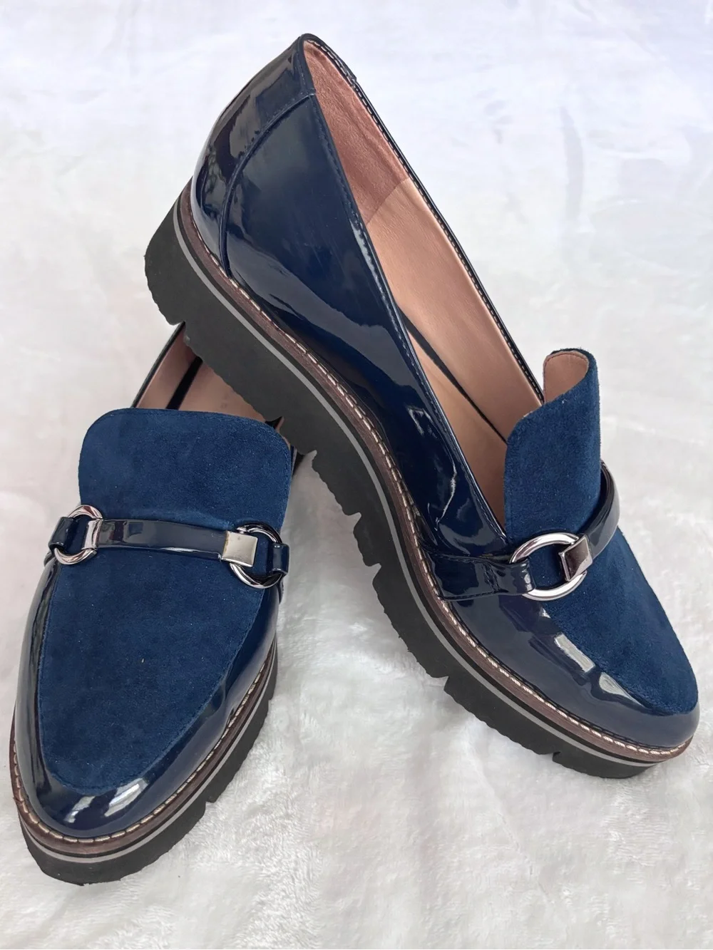 ALEX MARIE Gemima Marine Navy Patent Leather Slip-On Loafer--EUC--9